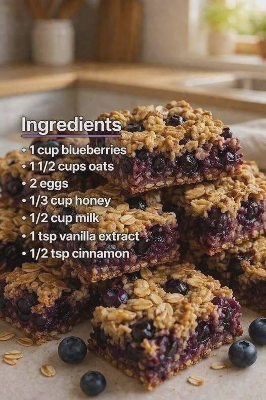 Soft & Juicy Blueberry Oat Bars