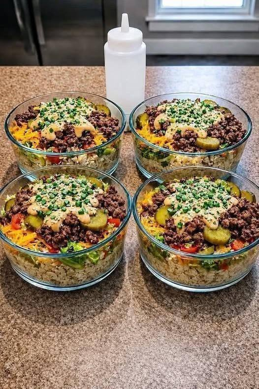 Mac Cheeseburger Protein Bowl